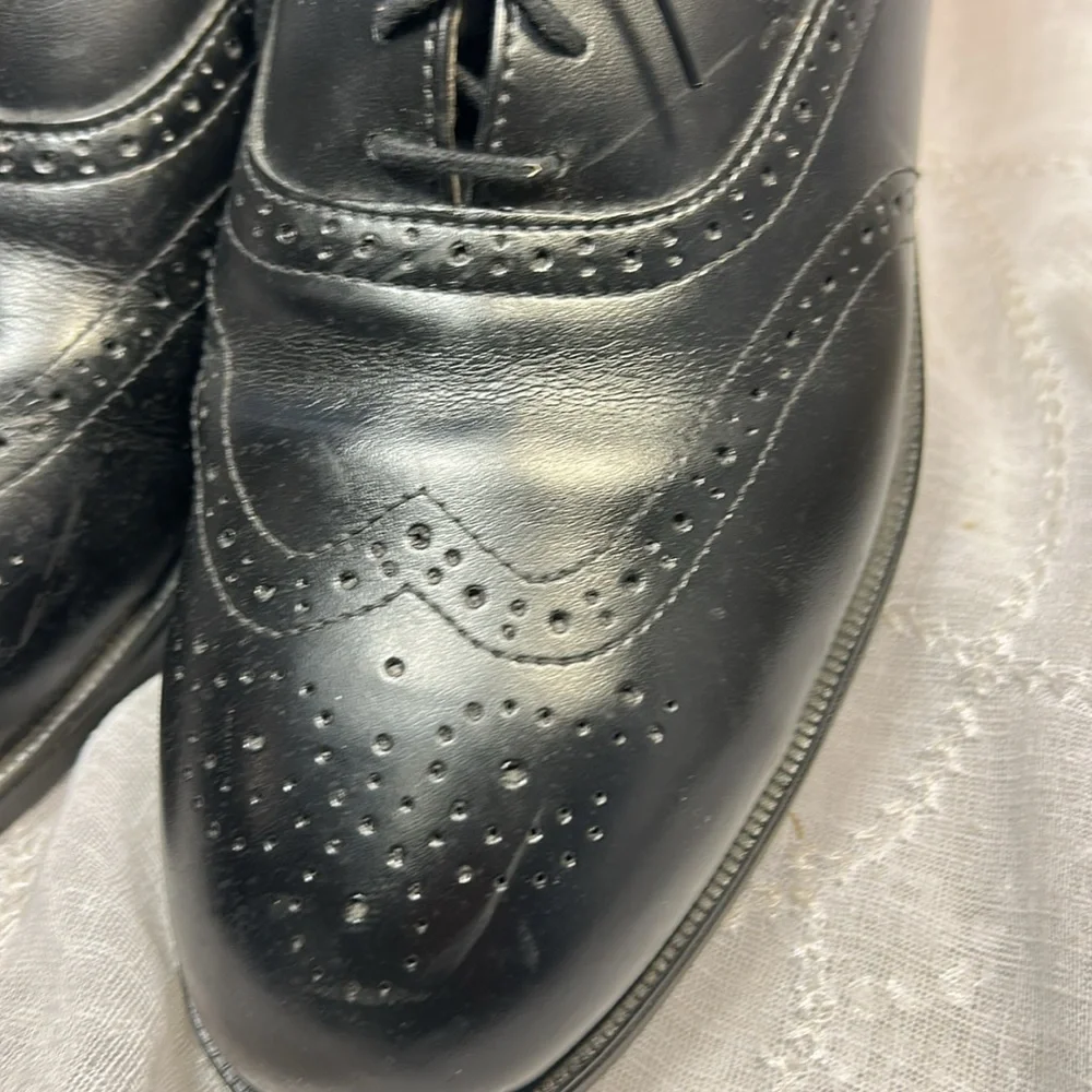 Red Wing almost new oxford leather shoes